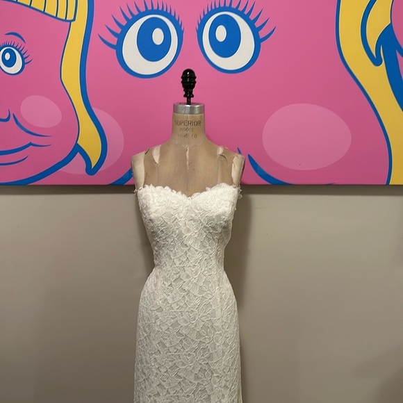 Tadashi Shoji Ophini White Lace Strapless Wedding Gown Long Dress